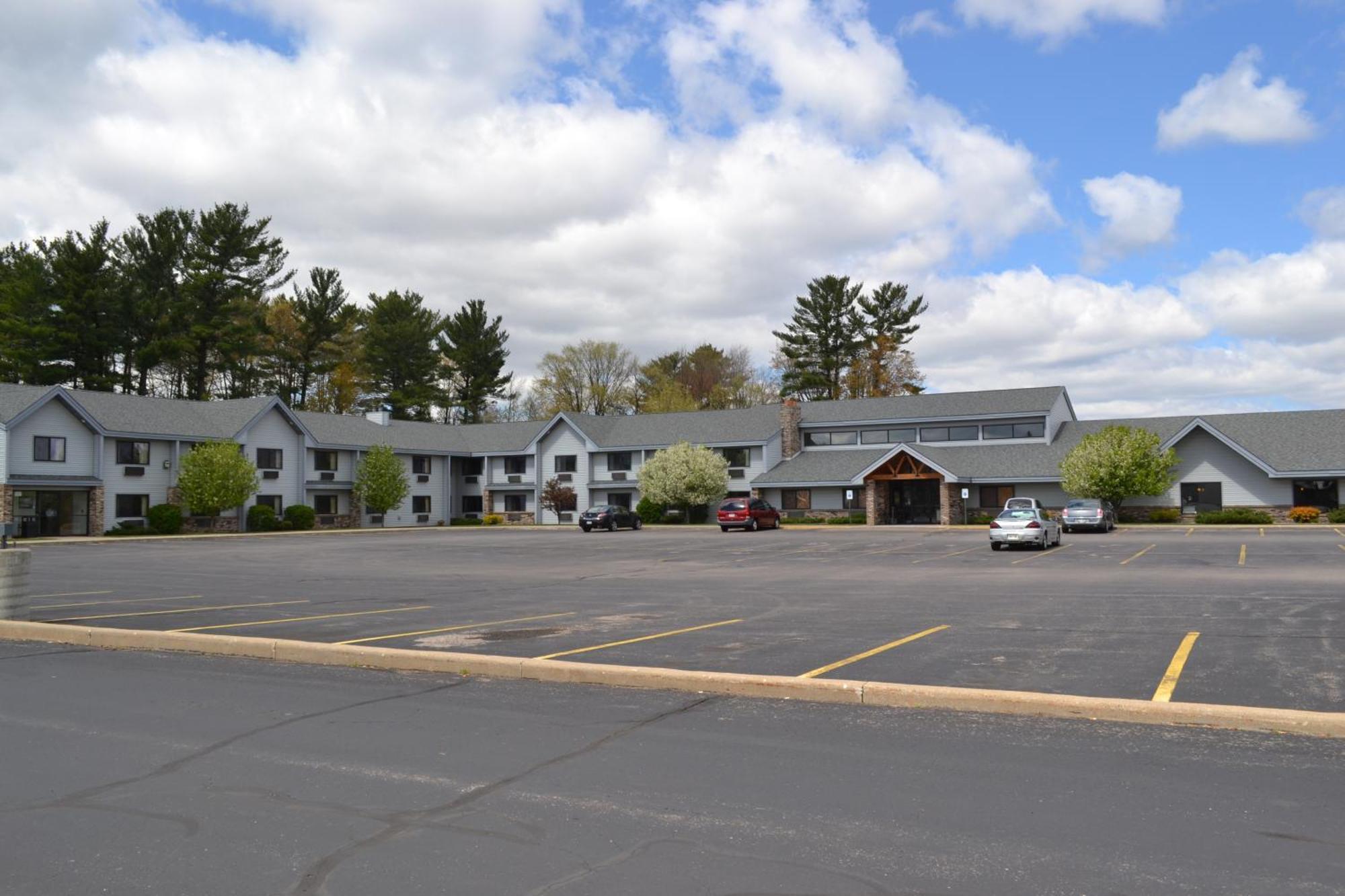 Cobblestone Hotel & Suites - Wisconsin Rapids Eksteriør bilde